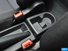 2015款 1.6L 自动 时尚型