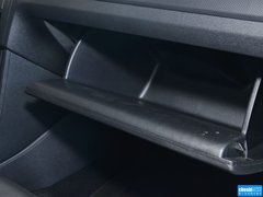 2015款 1.6L 自动 时尚型