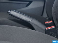 2015款 1.6L 自动 时尚型