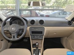 2015款 1.6L 自动 时尚型