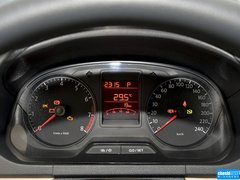 2015款 1.6L 自动 时尚型
