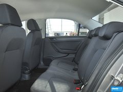 2015款 1.6L 手动 时尚型