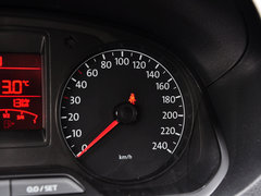 2015款 1.4L 手动 时尚型