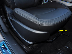 2015款 2.0L 自动 两驱版DLX 5座