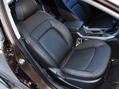 2015款 2.0L 自动 两驱版DLX 5座