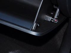 2015款 2.0L 自动 两驱版DLX 5座