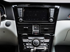 2015款 3.0L 自动 尊贵型