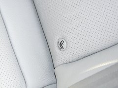 2015款 3.0L 自动 尊贵型