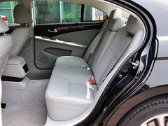 2015款 3.0L 自动 尊贵型