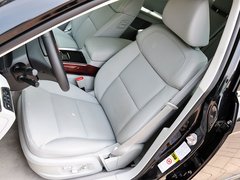 2015款 3.0L 自动 尊贵型