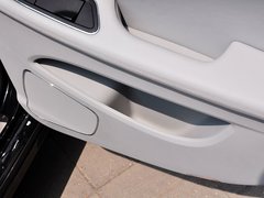 2015款 3.0L 自动 尊贵型