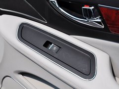 2015款 3.0L 自动 尊贵型