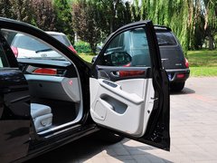 2015款 3.0L 自动 尊贵型
