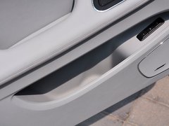 2015款 3.0L 自动 尊贵型