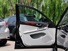 2015款 3.0L 自动 尊贵型