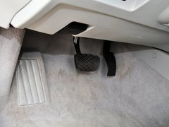 2015款 3.0L 自动 尊贵型