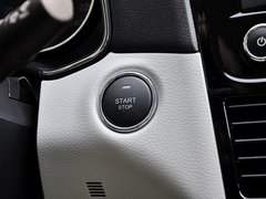 2015款 3.0L 自动 尊贵型