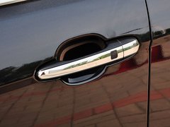 2015款 3.0L 自动 尊贵型