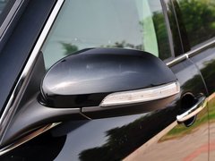 2015款 3.0L 自动 尊贵型