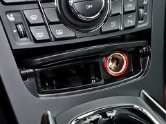 2015款 3.0L 自动 尊贵型