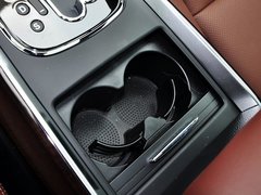 2015款 3.0L 自动 尊贵型