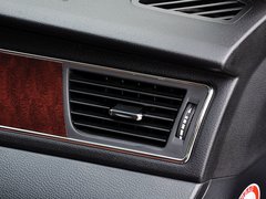 2015款 3.0L 自动 尊贵型