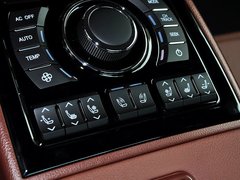 2015款 3.0L 自动 尊贵型