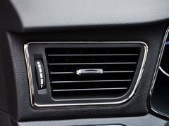 2015款 3.0L 自动 尊贵型