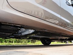 2015款 3.0L 自动 尊贵型