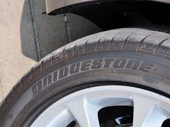 2015款 3.0L 自动 尊贵型