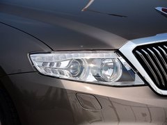 2015款 3.0L 自动 尊贵型