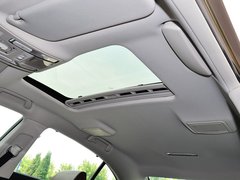 2015款 3.0L 自动 尊贵型