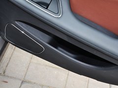 2015款 3.0L 自动 尊贵型