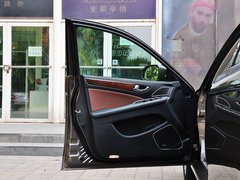 2015款 3.0L 自动 尊贵型