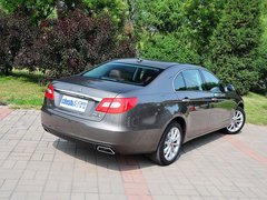 2015款 3.0L 自动 尊贵型