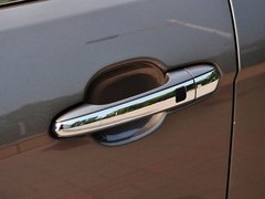 2015款 3.0L 自动 尊贵型