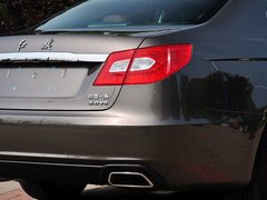 2015款 3.0L 自动 尊贵型