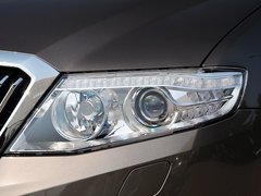 2015款 3.0L 自动 尊贵型