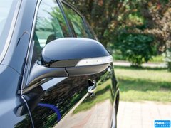 2015款 3.0L 自动 尊贵型