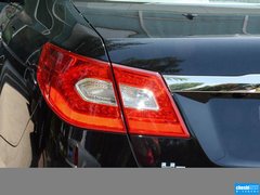 2015款 3.0L 自动 尊贵型
