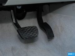 2015款 3.0L 自动 尊贵型