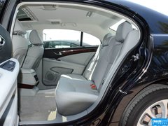 2015款 3.0L 自动 尊贵型