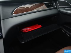 2015款 3.0L 自动 尊贵型