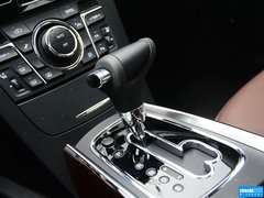 2015款 3.0L 自动 尊贵型