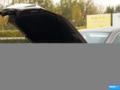 2015款 3.0L 自动 尊贵型