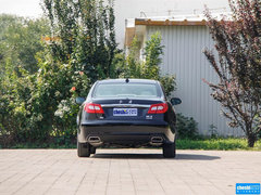 2015款 3.0L 自动 尊贵型