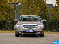 2015款 3.0L 自动 尊贵型