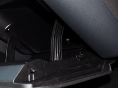 2014款 1.6L 率臻版