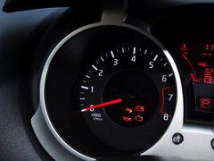 2014款 1.6L 率臻版