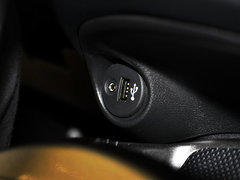 2014款 1.6L 率性版